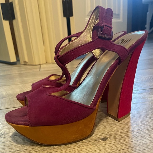 Suede platform sandals size US8 - Picture 7 of 9